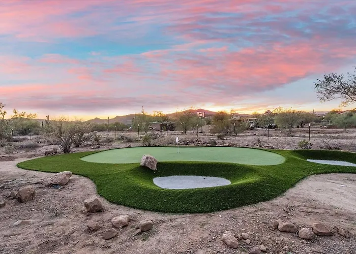 Desert Oasis Pool, Golf, Games Mountain Views Villa