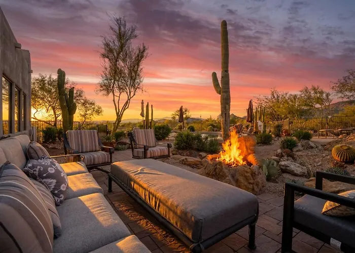 Desert Oasis Pool, Golf, Games Mountain Views Villa New River